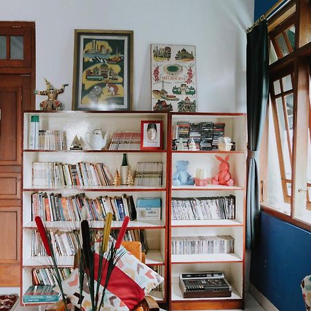 Glory Homestay Yogyakarta Exterior photo