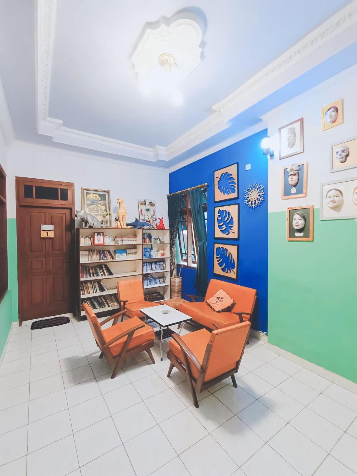 Glory Homestay Yogyakarta Exterior photo