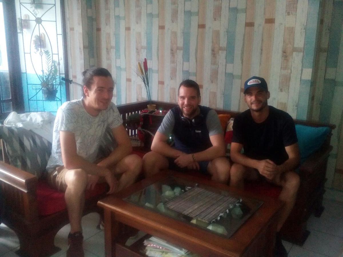 Glory Homestay Yogyakarta Exterior photo