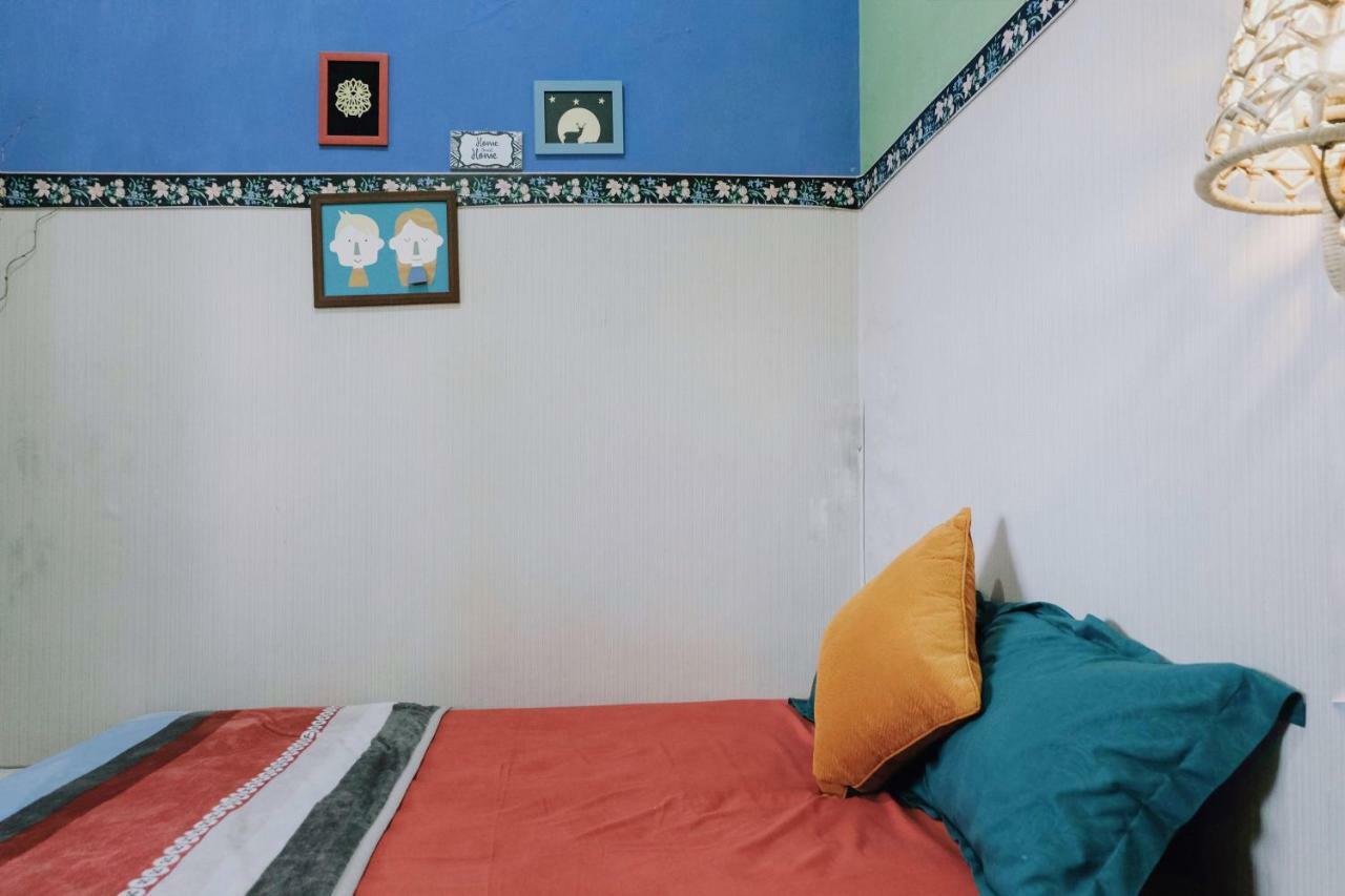 Glory Homestay Yogyakarta Exterior photo